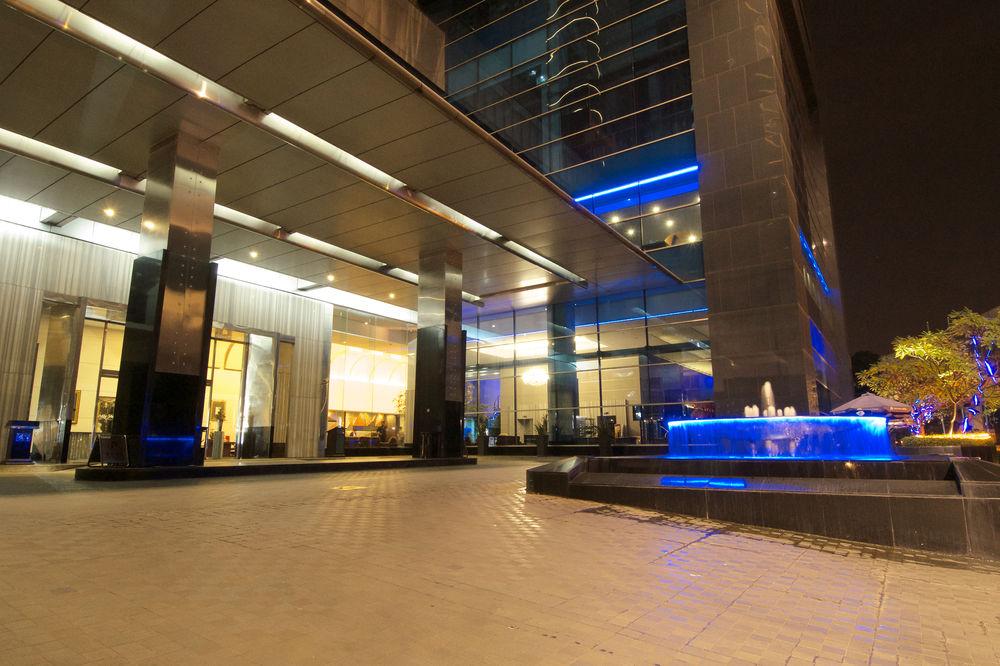 Manhattan Hotel Jakarta Jacarta Exterior foto