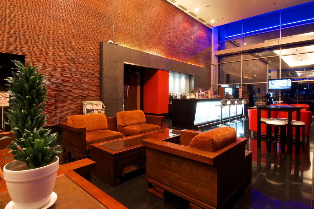Manhattan Hotel Jakarta Jacarta Exterior foto