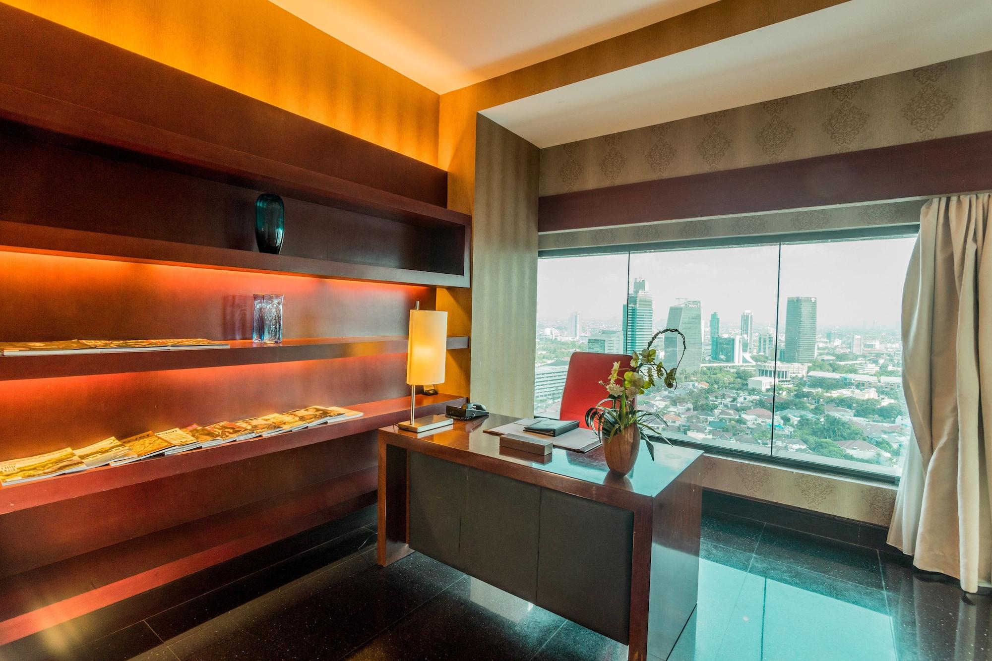 Manhattan Hotel Jakarta Jacarta Exterior foto
