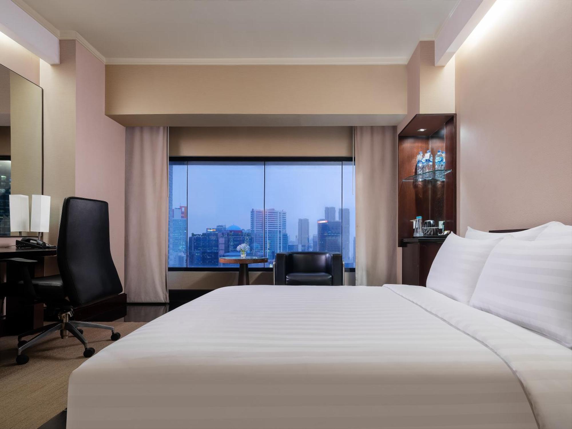 Manhattan Hotel Jakarta Jacarta Exterior foto
