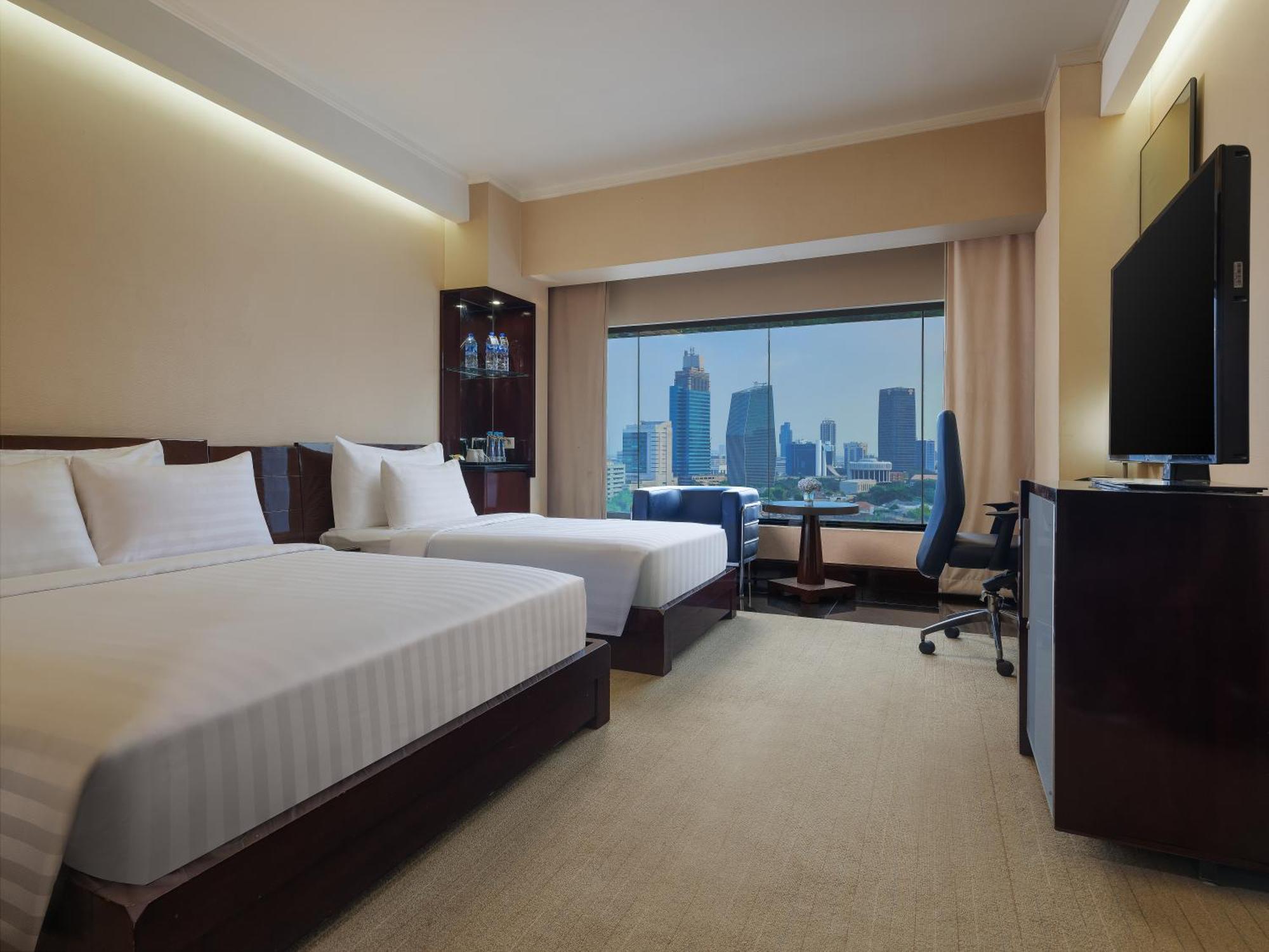 Manhattan Hotel Jakarta Jacarta Exterior foto