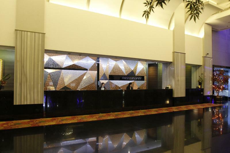 Manhattan Hotel Jakarta Jacarta Exterior foto